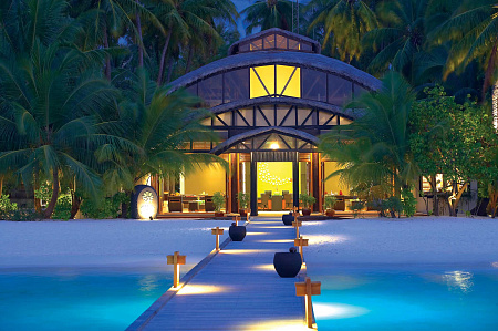 ANGSANA VELAVARU