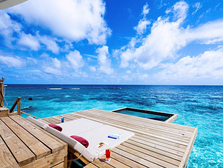 CENTARA GRAND ISLAND RESORT & SPA
