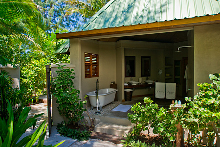 Denis Private Island