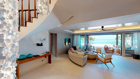 Paradis Beachcomber Golf Resort & Spa