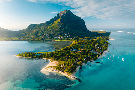 Paradis Beachcomber Golf Resort & Spa