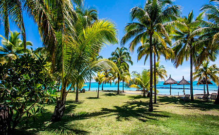 Paradis Beachcomber Golf Resort & Spa