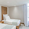 Paradis Beachcomber Golf Resort & Spa