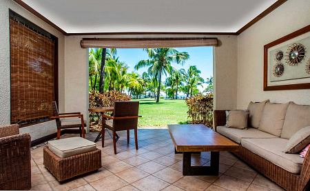Paradis Beachcomber Golf Resort & Spa