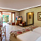 Paradis Beachcomber Golf Resort & Spa