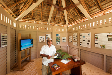 Constance Lemuria Resort