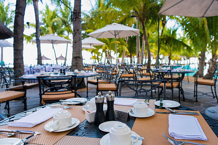 Beachcomber Dinarobin Hotel & Golf Club