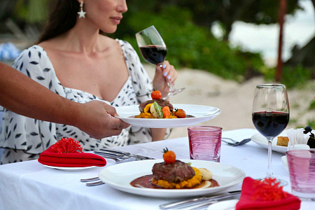 DoubleTree by Hilton Seychelles - Allamanda Resort & Spa