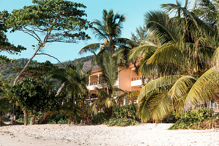 DoubleTree by Hilton Seychelles - Allamanda Resort & Spa