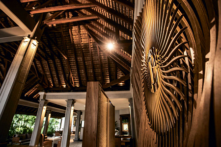 Paradis Beachcomber Golf Resort & Spa