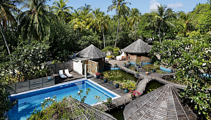 NIKA ISLAND RESORT & SPA