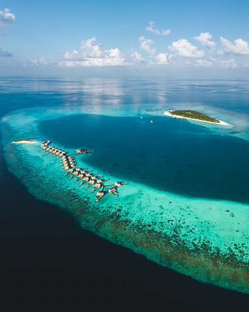 ANGSANA VELAVARU