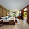Beachcomber Dinarobin Hotel & Golf Club