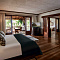Paradis Beachcomber Golf Resort & Spa